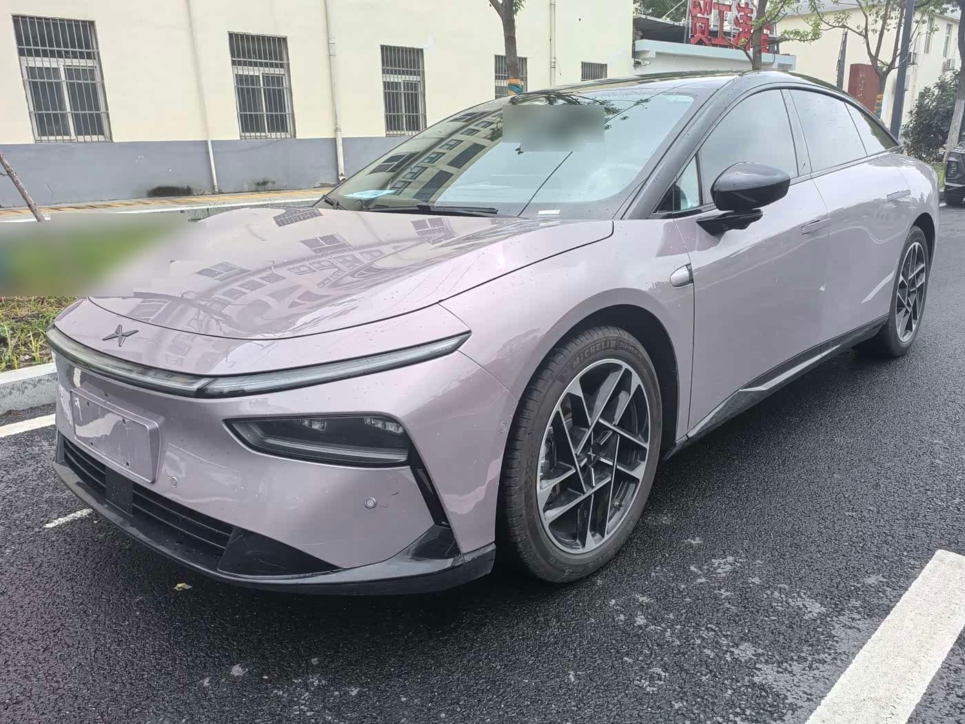 2024 XPeng P7+ front exterior