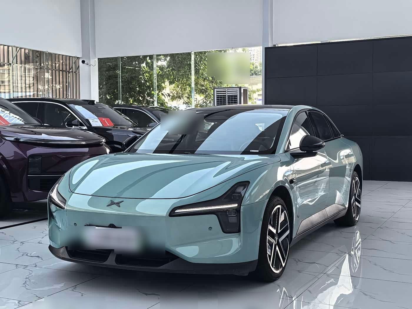 2025 XPeng MONA M03