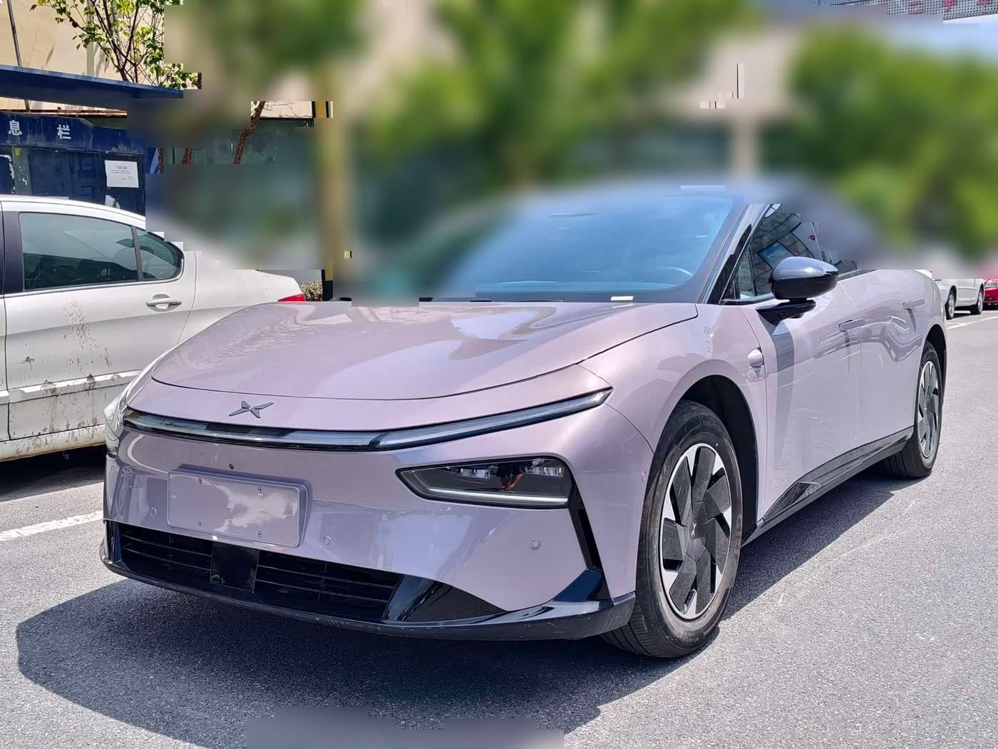 2024 XPeng P7+ front exterior