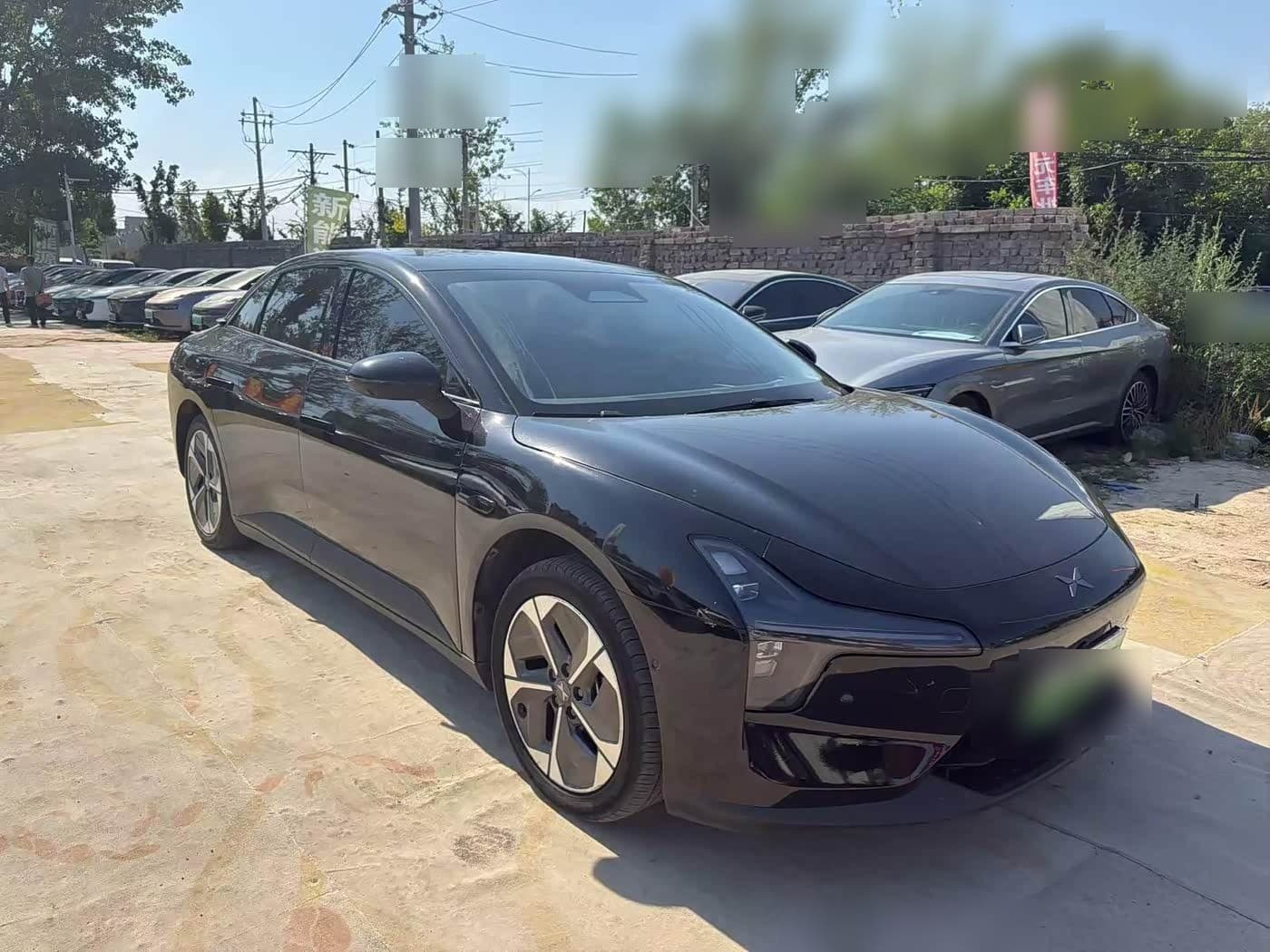 2025 XPeng MONA M03