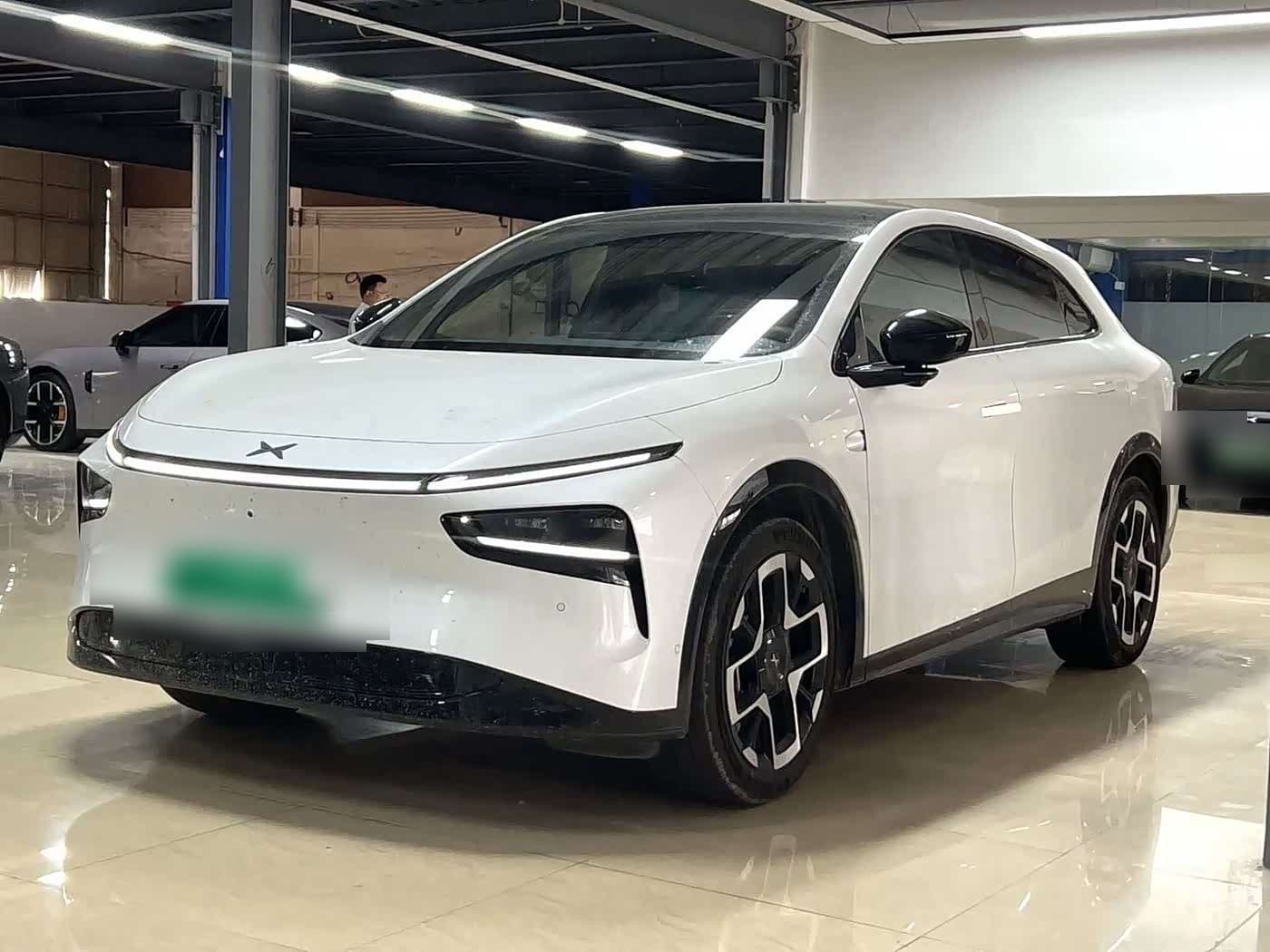2025 XPeng G7 front exterior