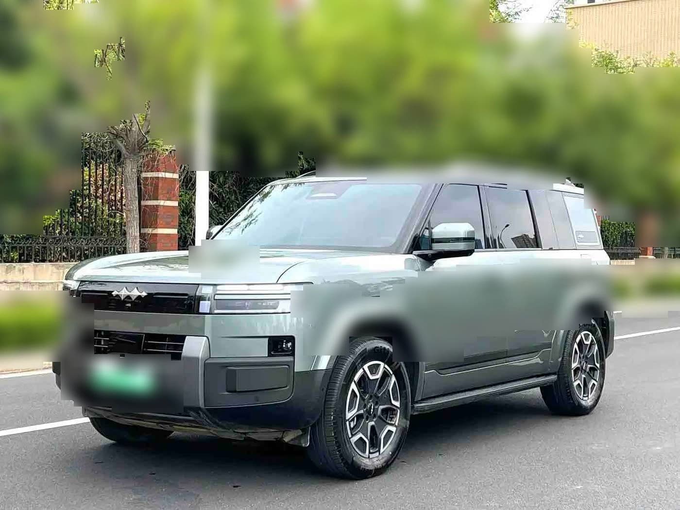 2025 Fang Cheng Bao Titanium 7 front exterior