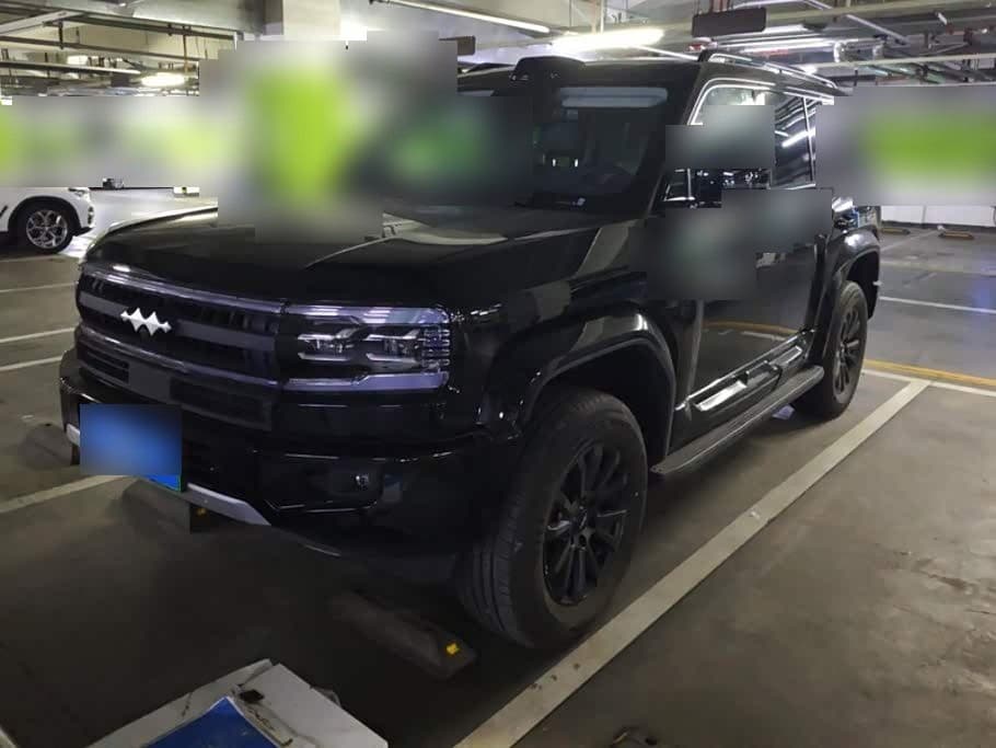 2025 Fang Cheng Bao Leopard 5 front exterior