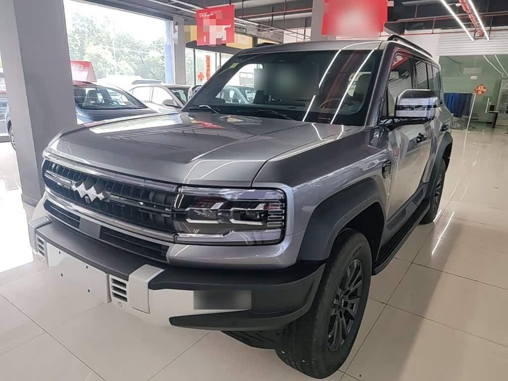 2025 Fang Cheng Bao Leopard 5 front exterior