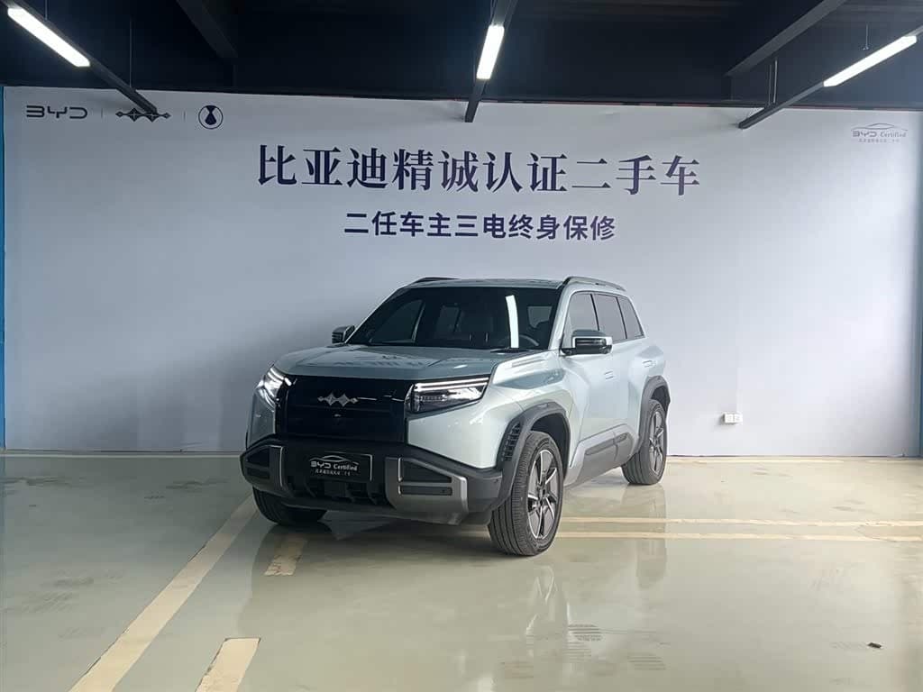 2025 Fang Cheng Bao Titanium 3 front exterior