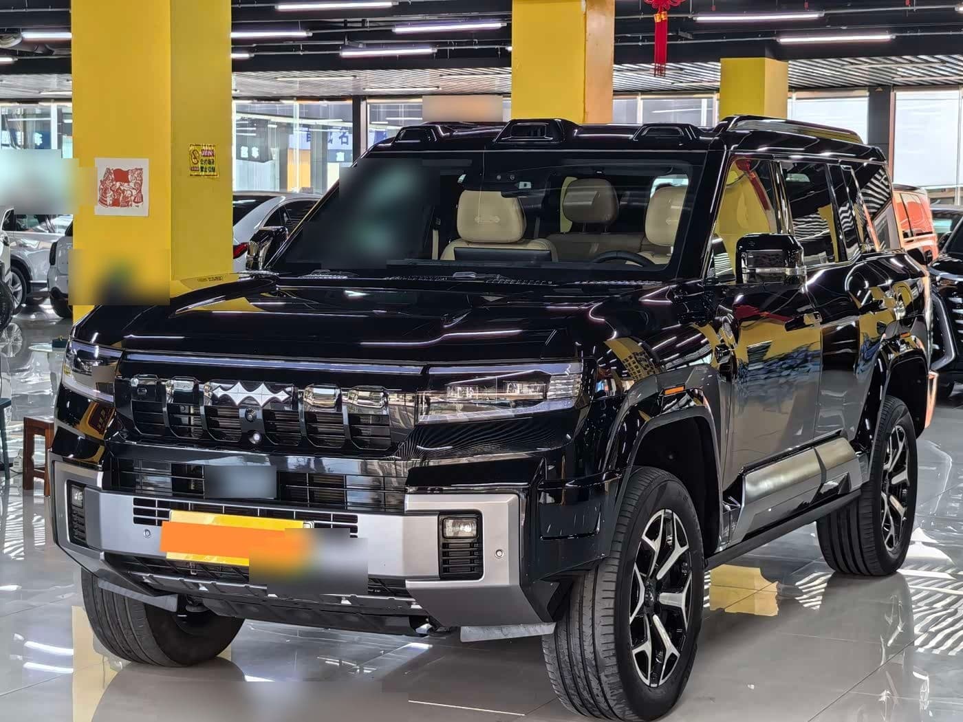 2024 Fang Cheng Bao Leopard 8 front exterior