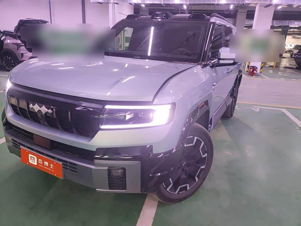 2024 Fang Cheng Bao Leopard 8