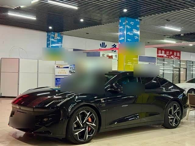 2024 Lynk & Co Z10 front exterior