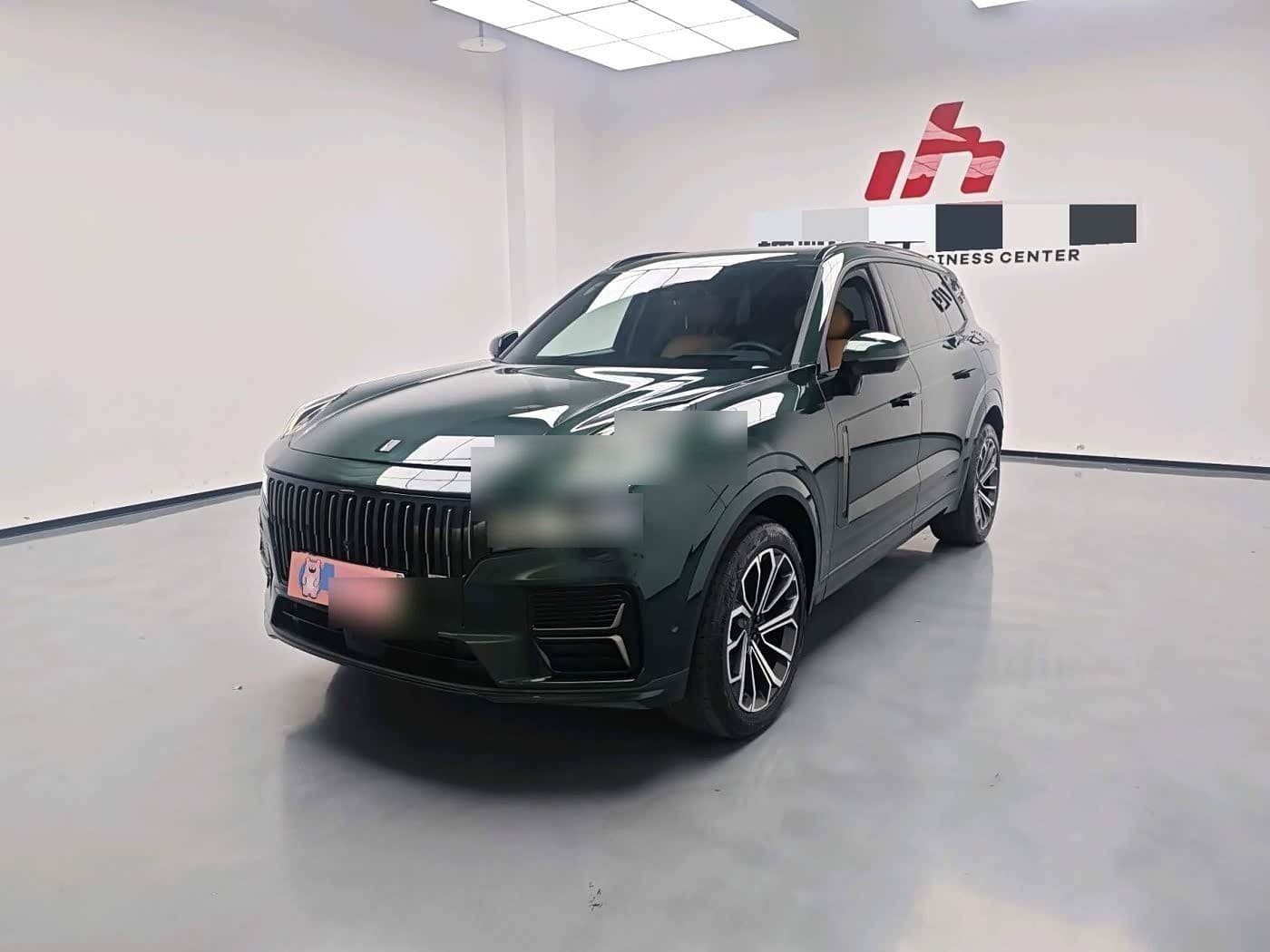 2025 Lynk & Co 09 EM-P