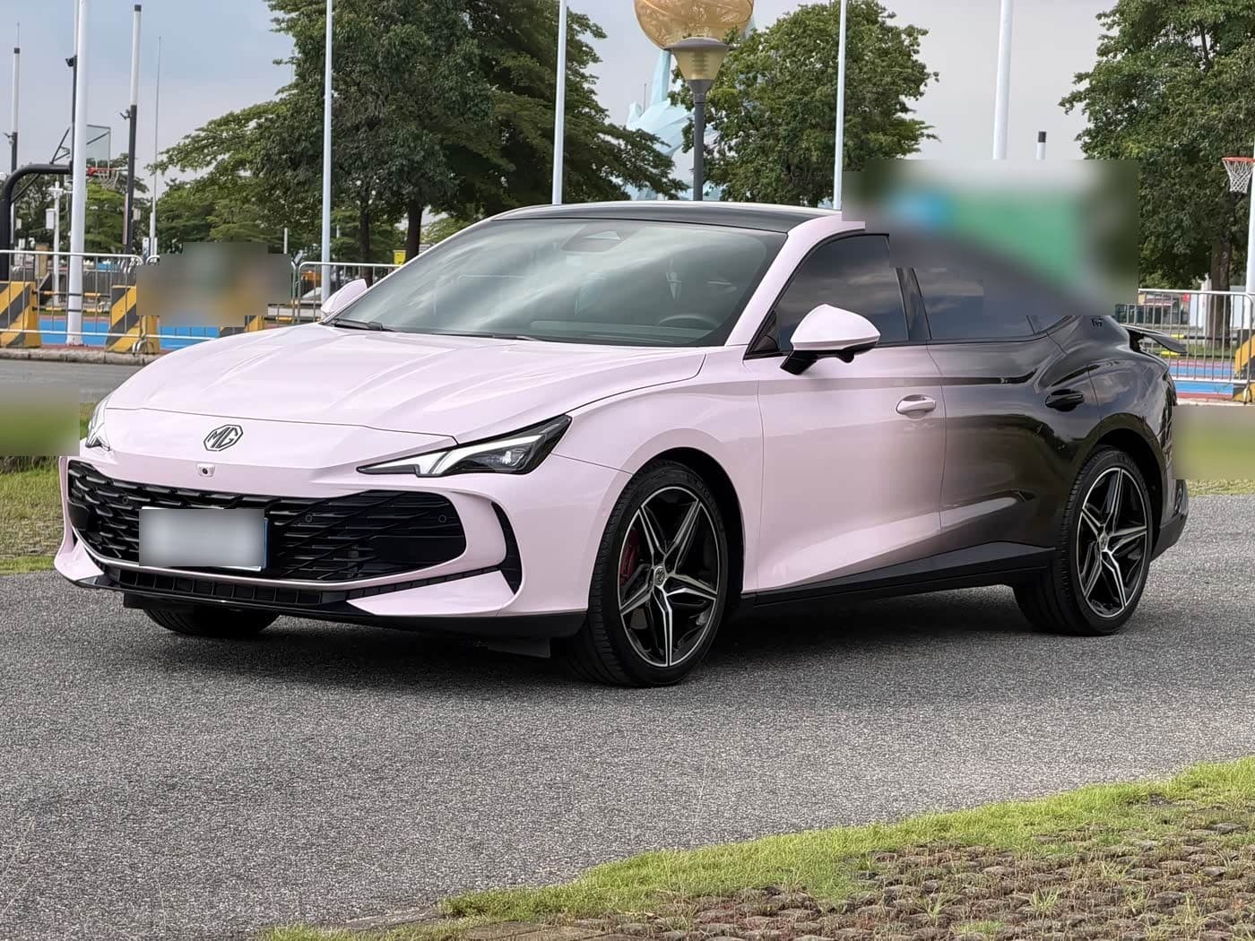 2024 MG MG7 front exterior