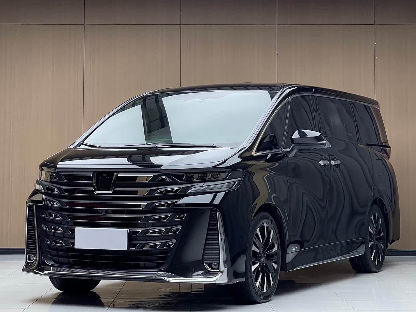 2023 Toyota Vellfire front exterior