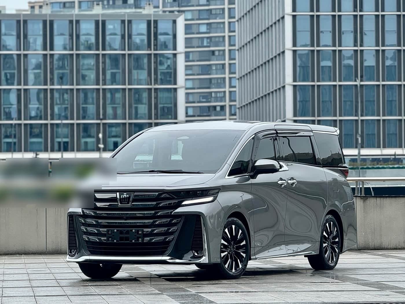 2023 Toyota Vellfire front exterior