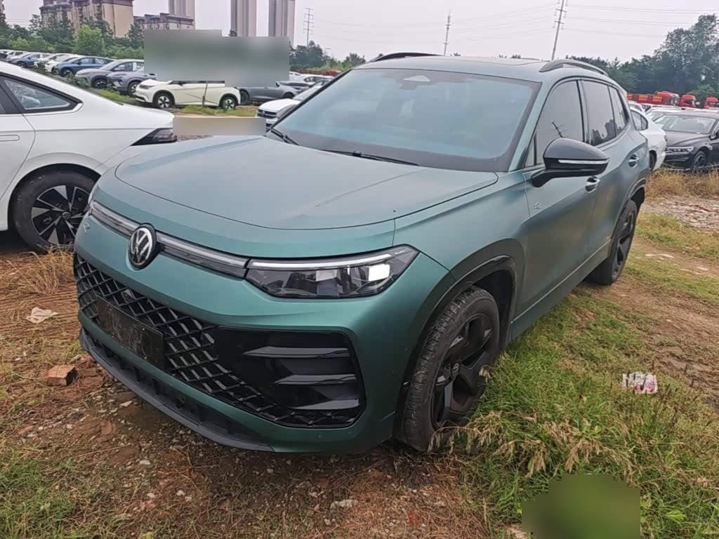 2025 Volkswagen Tayron