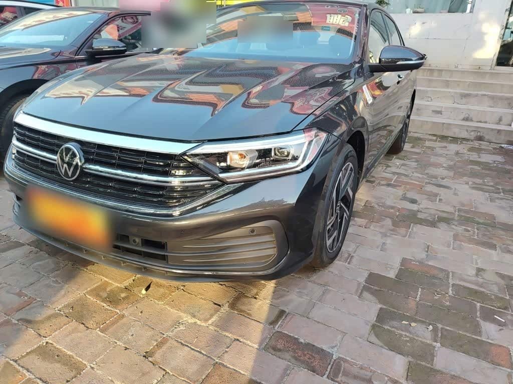 2025 Volkswagen Sagitar