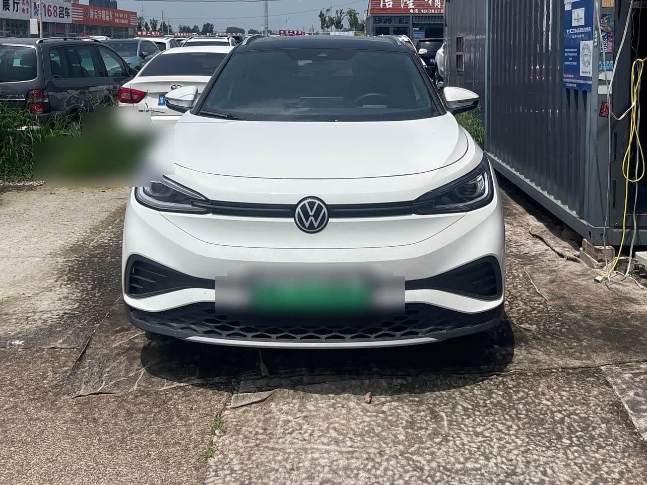 2024 Volkswagen ID.4 X front exterior