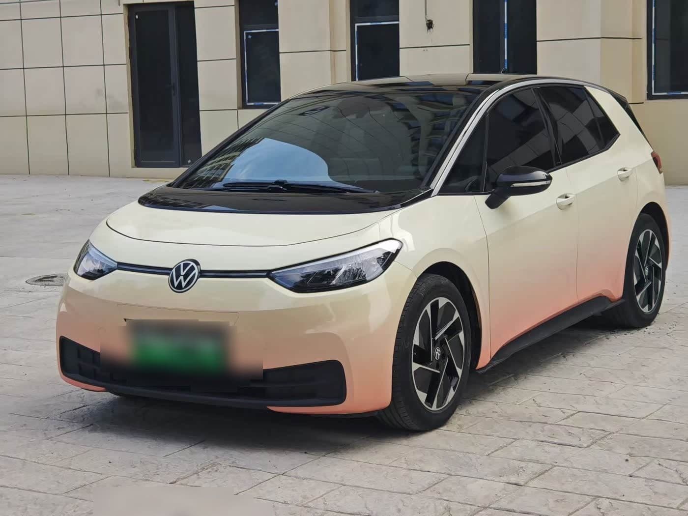 2024 Volkswagen ID.3 front exterior