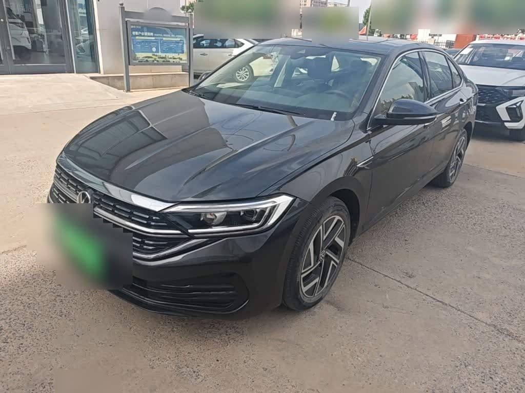 2024 Volkswagen Sagitar front exterior