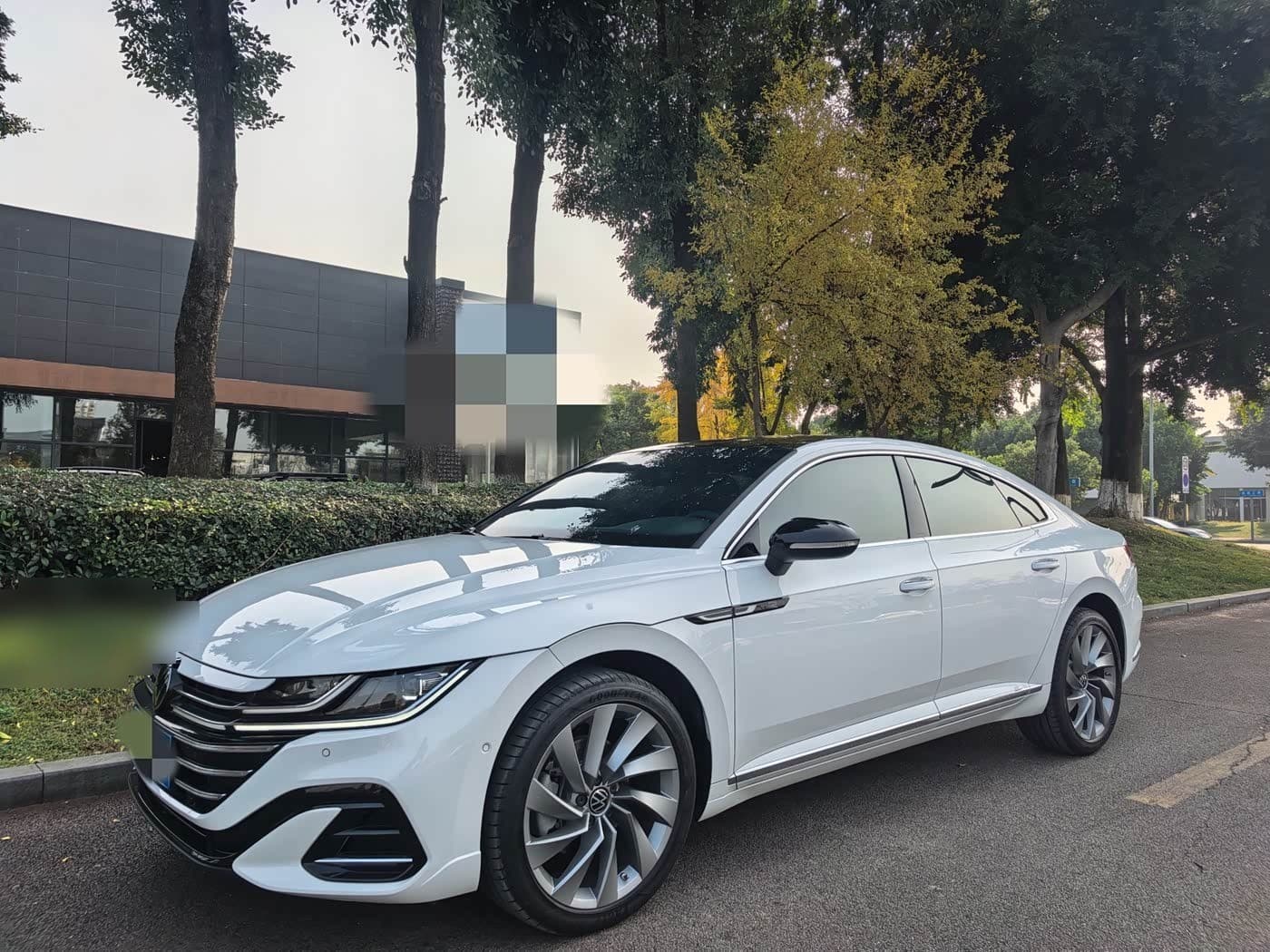2024 Volkswagen FAW-Volkswagen CC front exterior