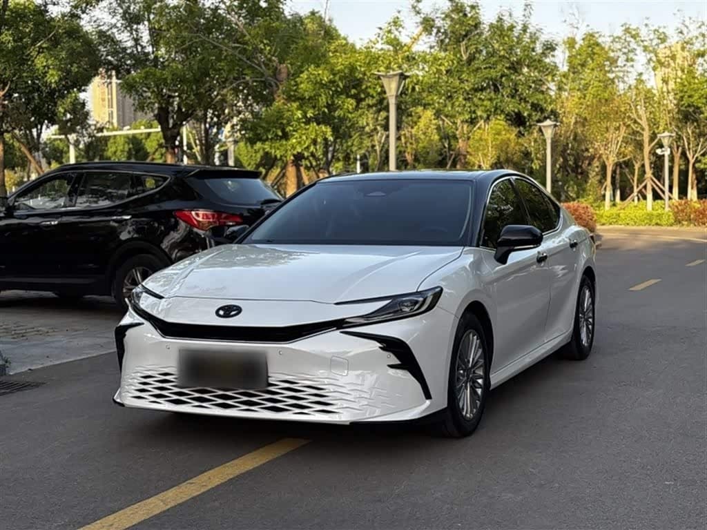 2024 Toyota Camry front exterior
