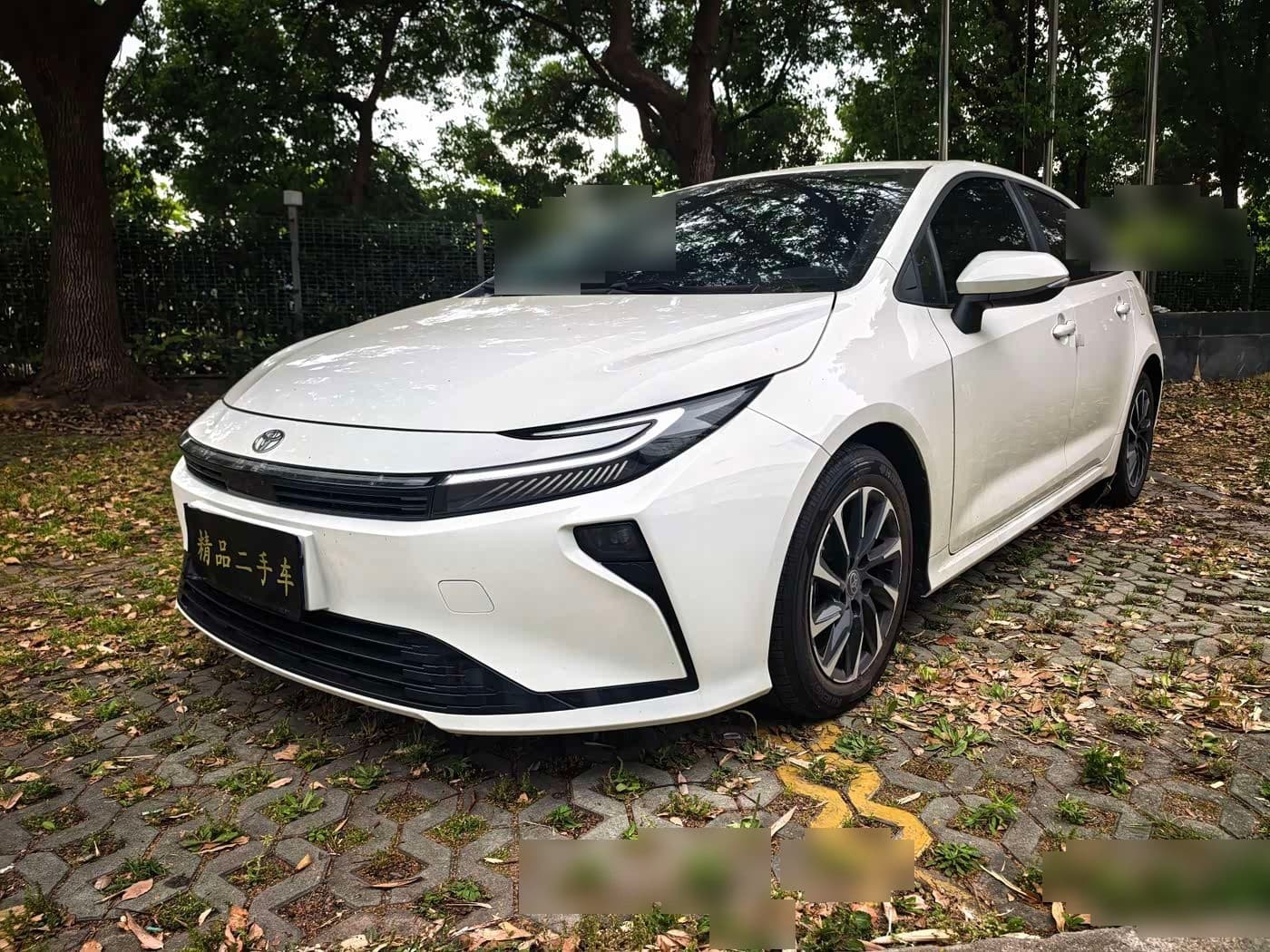 2025 Toyota Corolla front exterior
