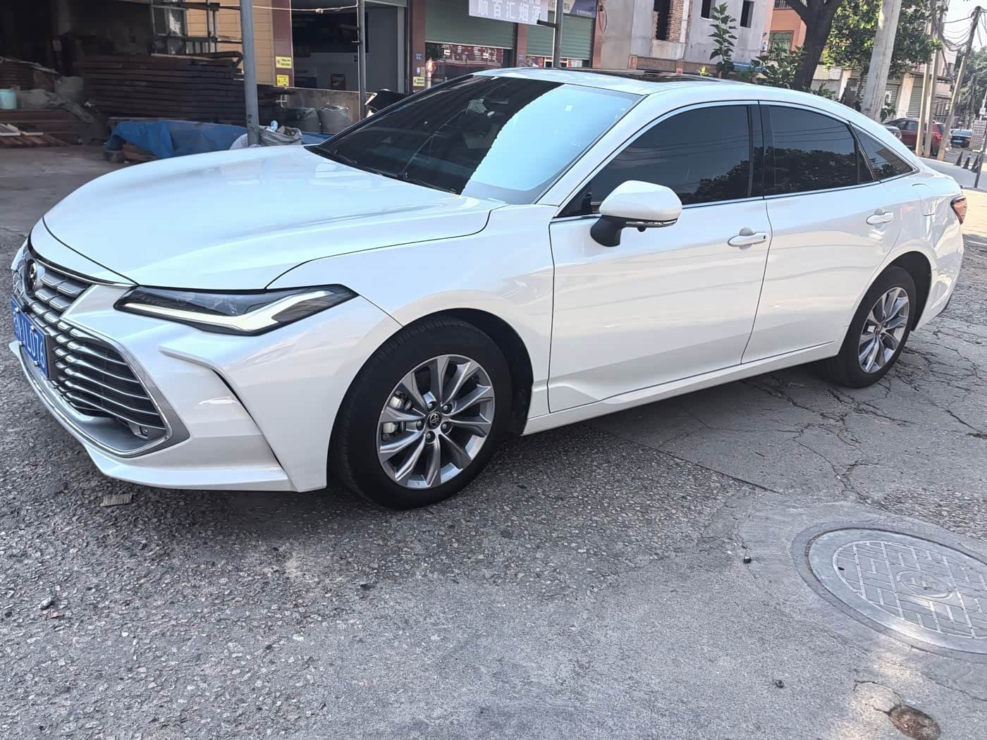 2024 Toyota Avalon front exterior
