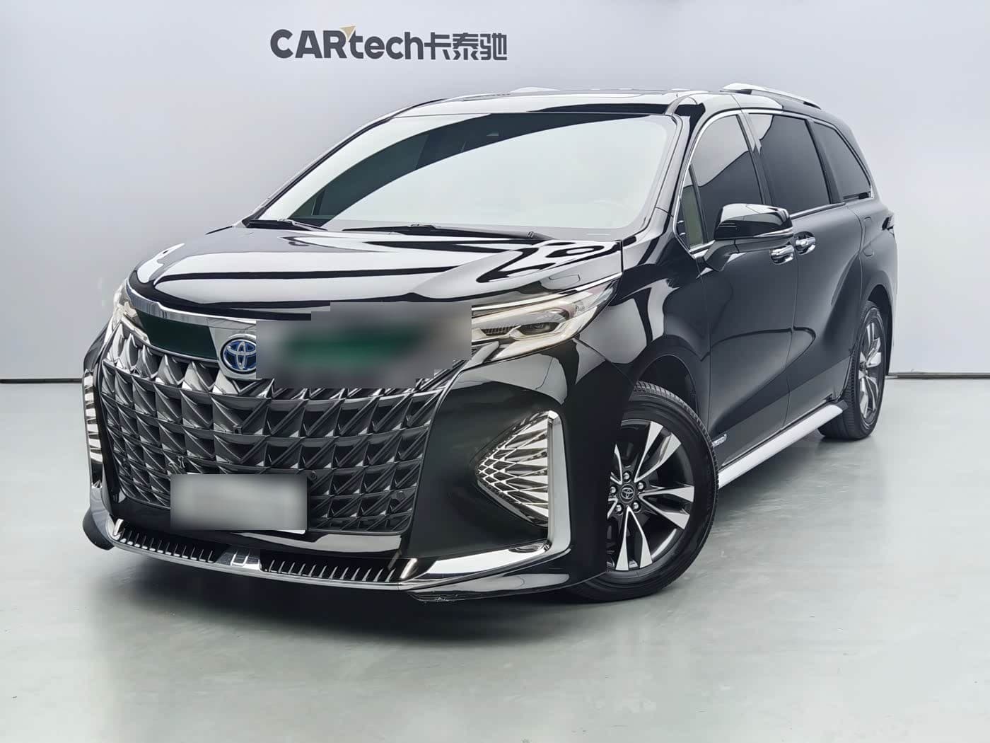 2023 Toyota Granvia front exterior
