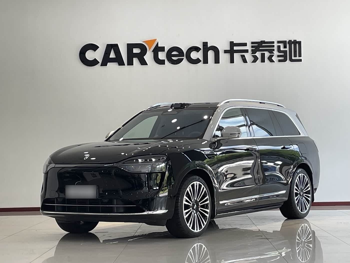 2025 AITO Wenjie AITO M9 front exterior