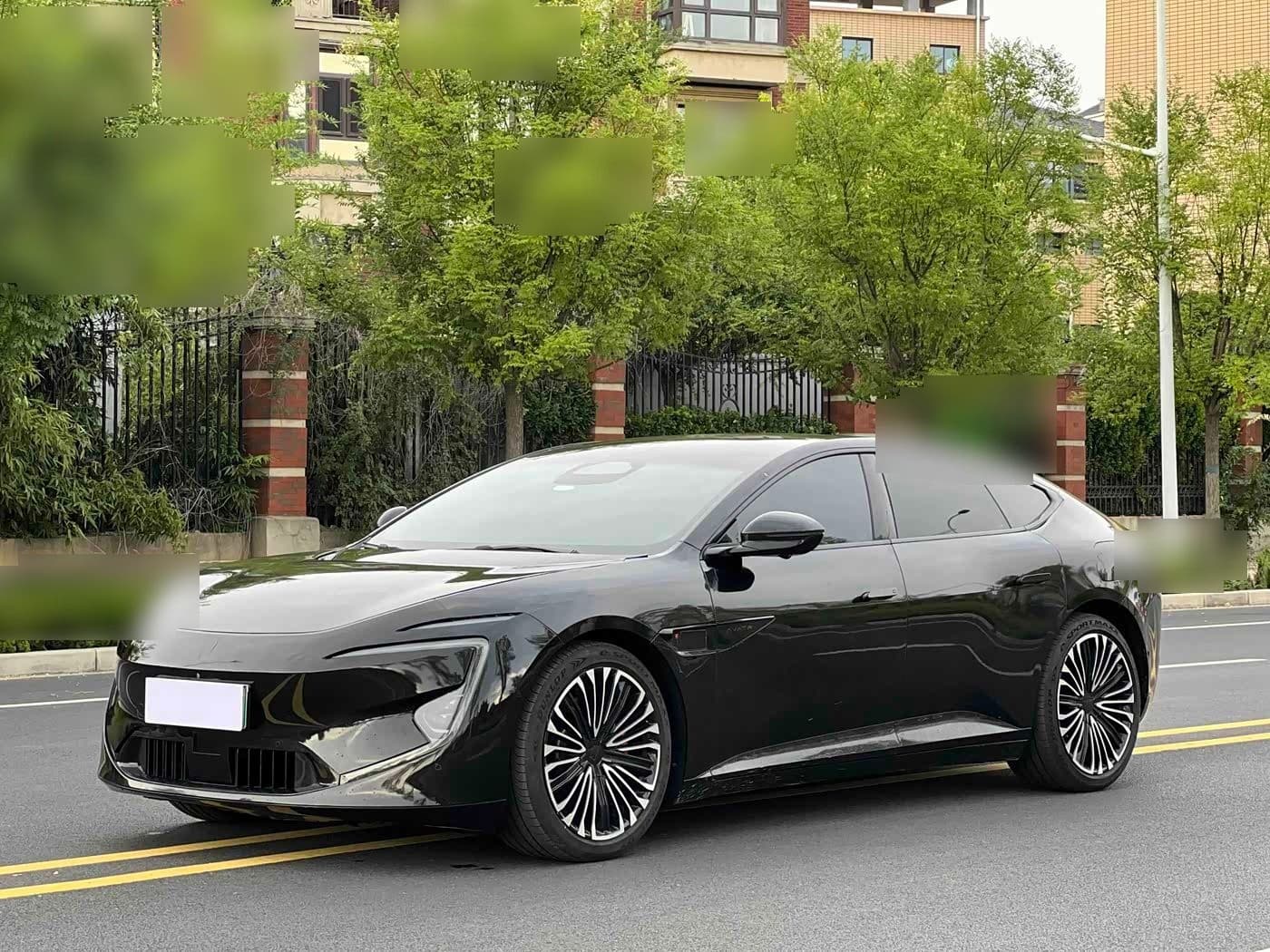 2024 Avatr 12 front exterior