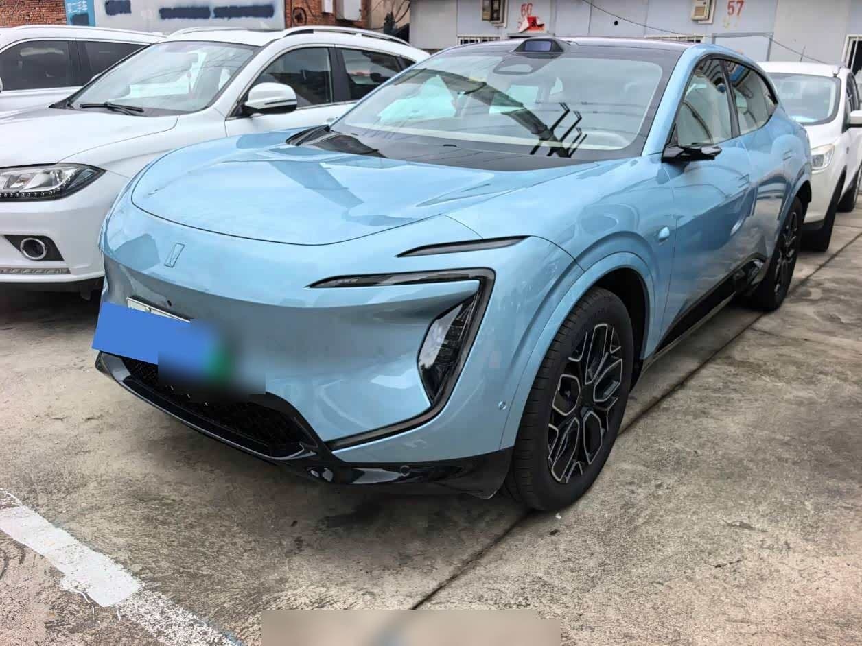 2025 Avatr 07 front exterior