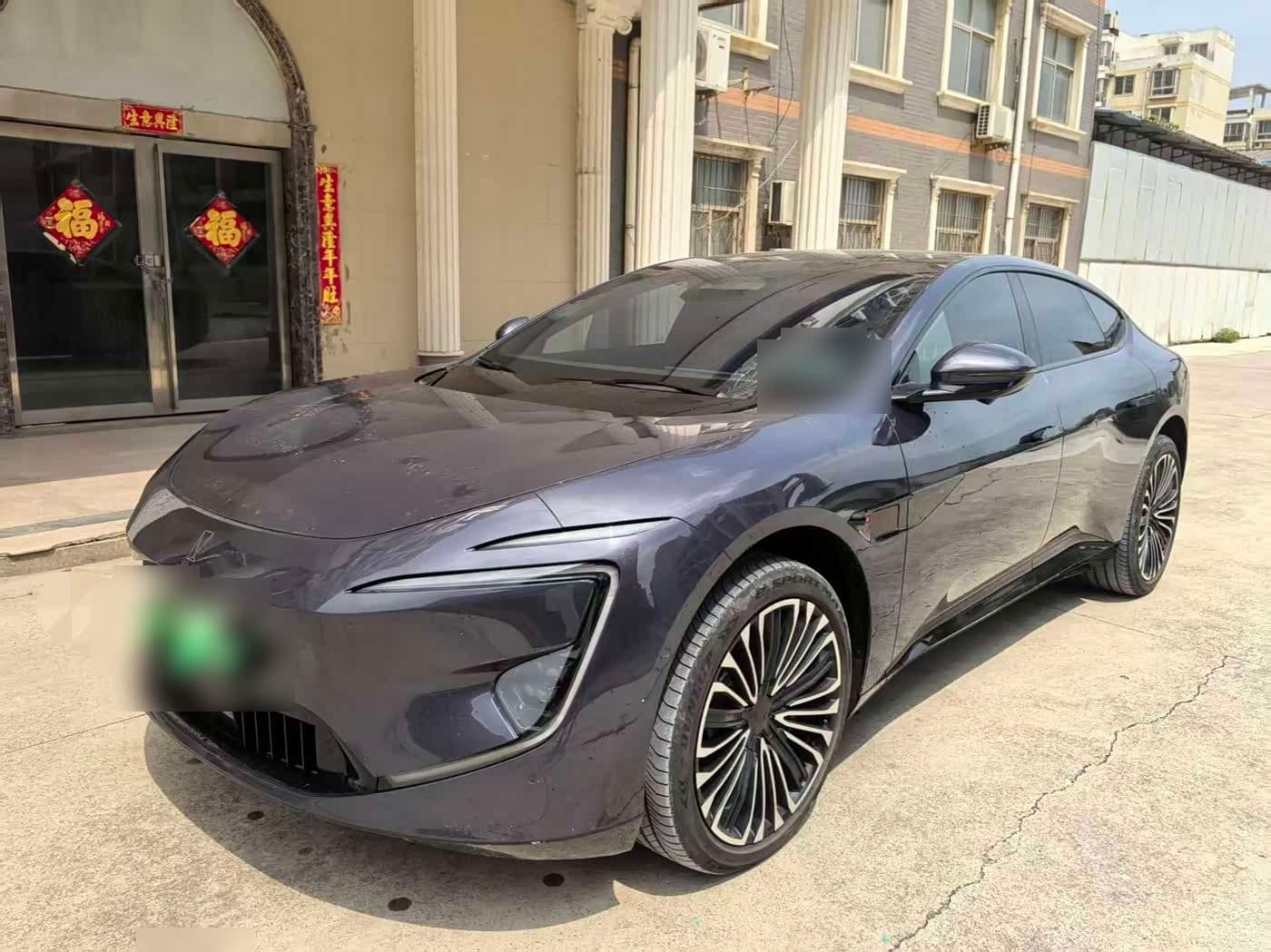 2024 Avatr 12 front exterior