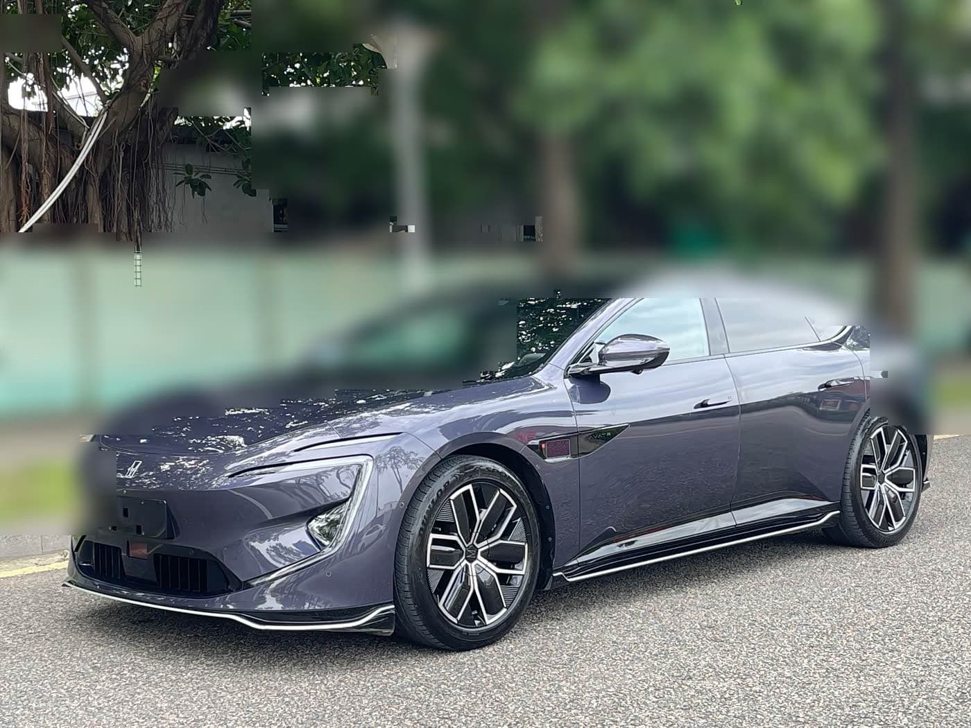 2024 Avatr 12 front exterior