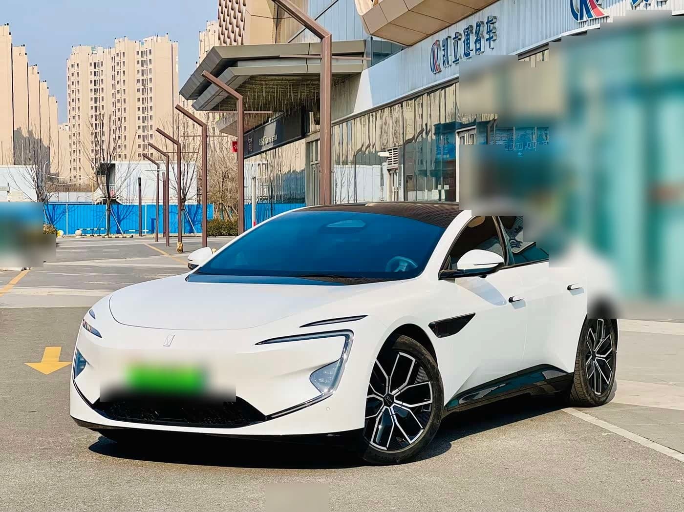 2024 Avatr 12 front exterior