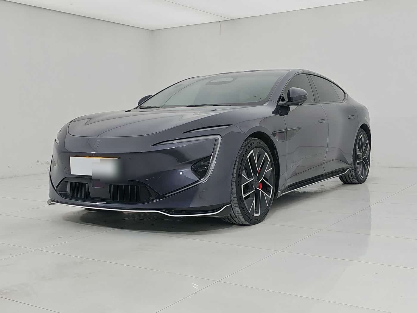 2023 Avatr 12 front exterior