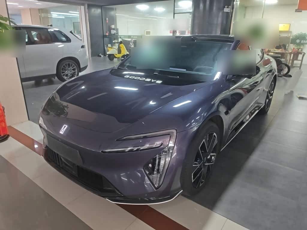 2025 Avatr 06 front exterior