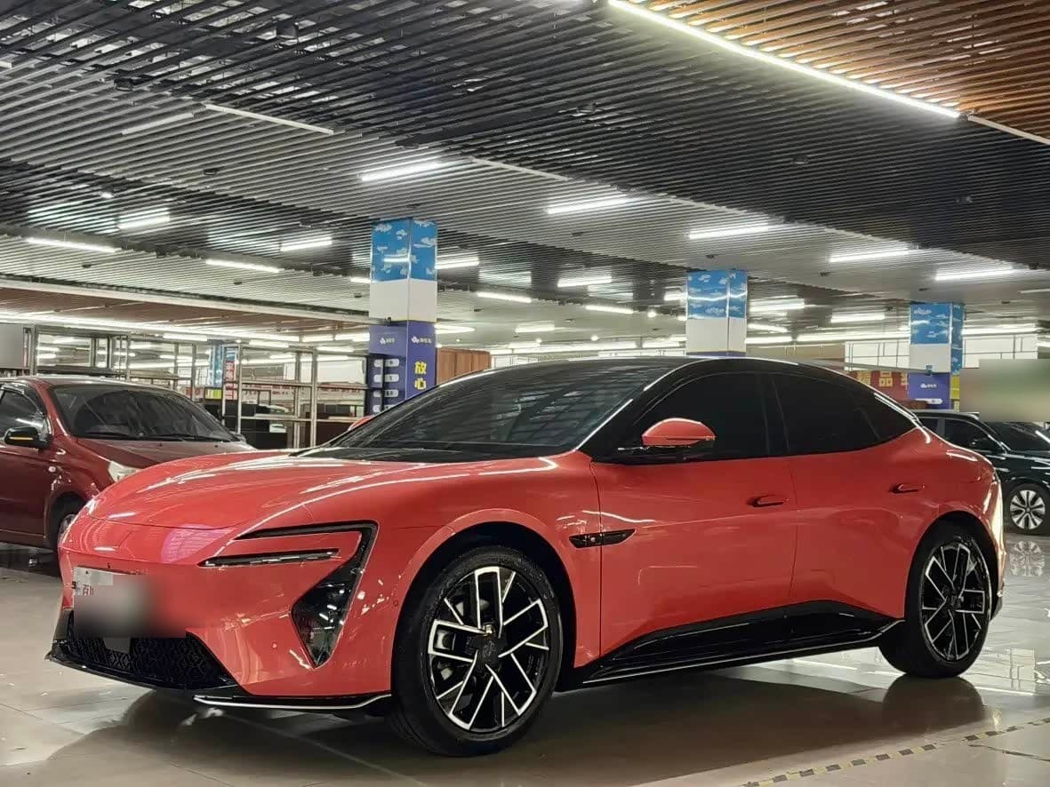 2025 Avatr 06 front exterior