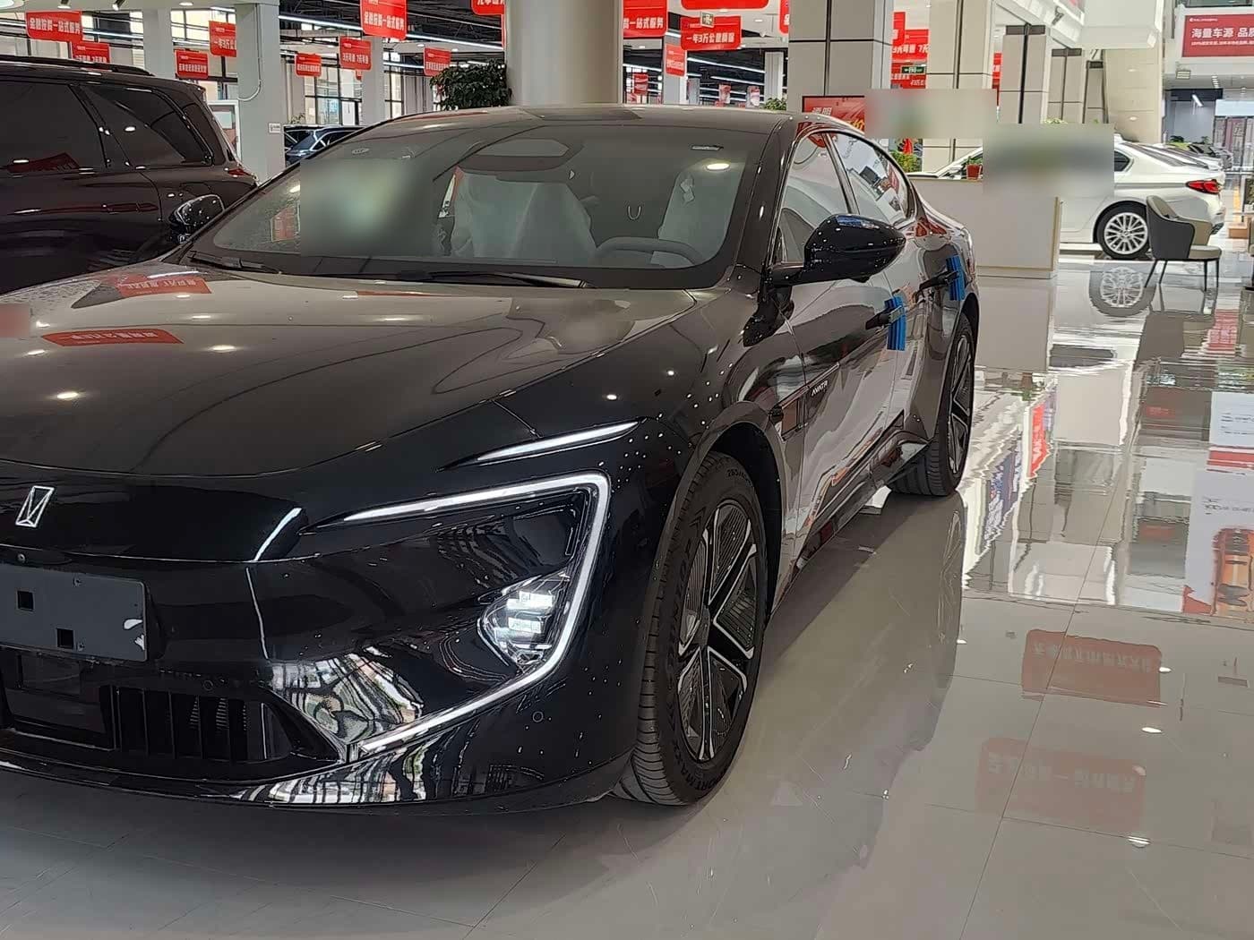 2024 Avatr 12 front exterior
