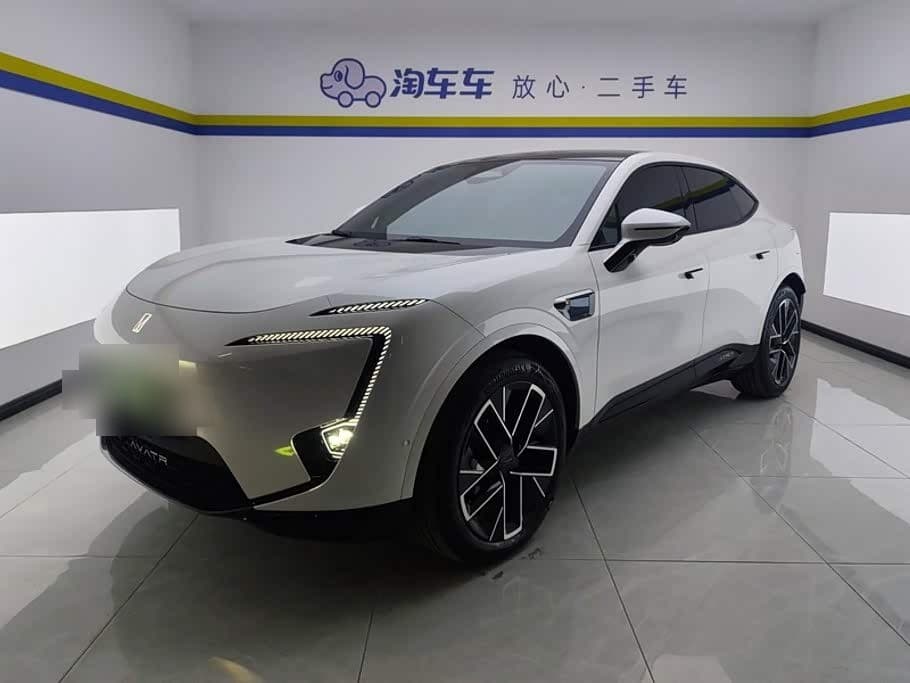 2025 Avatr 11 front exterior