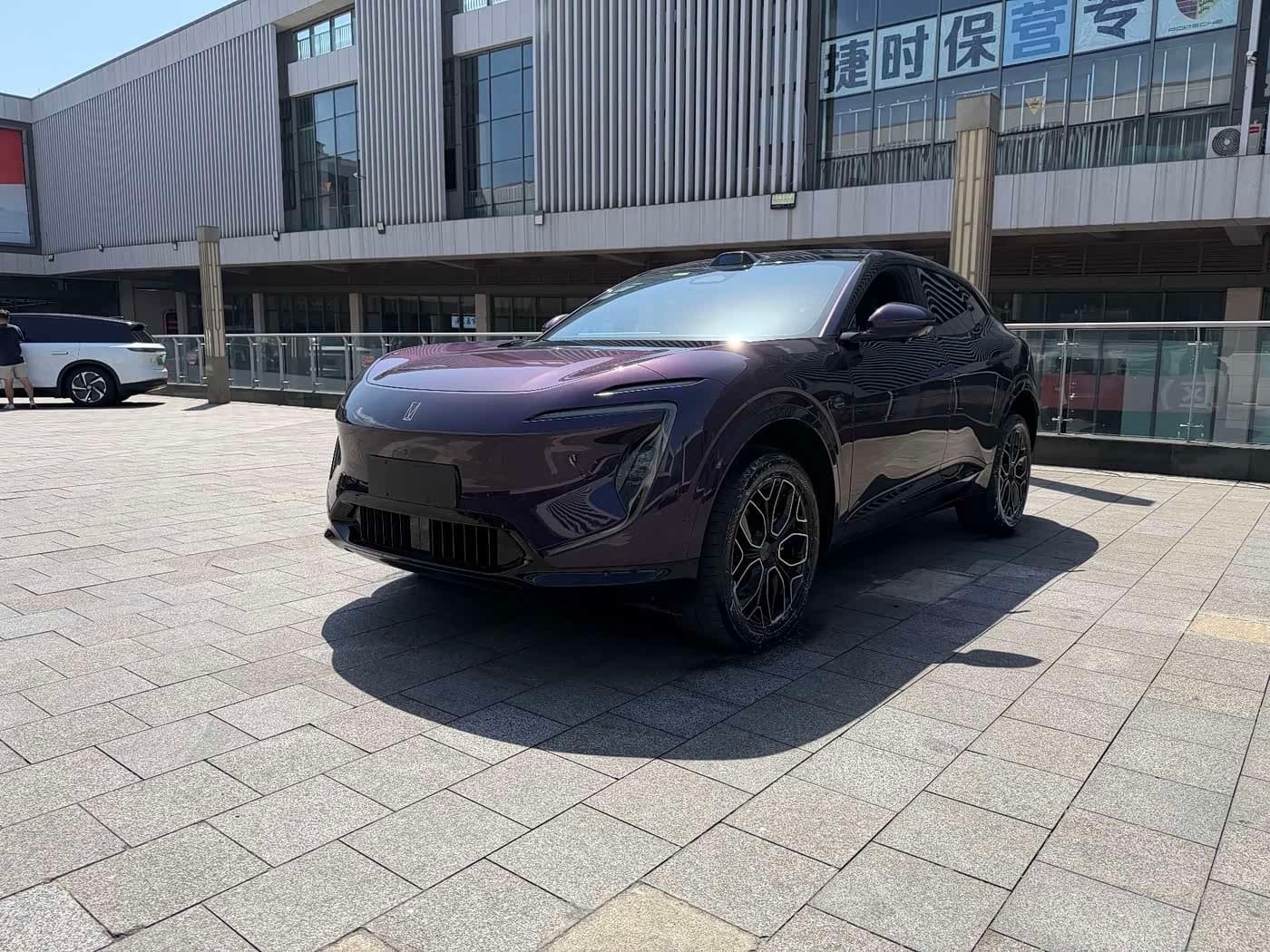 2025 Avatr 07
