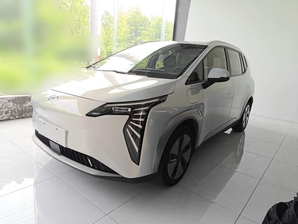 2024 Aion Y front exterior