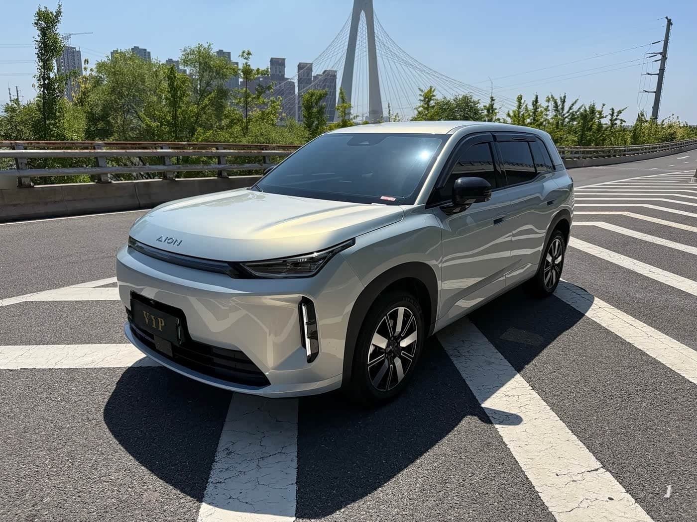 2025 Aion i60 front exterior