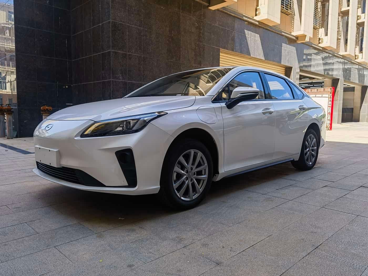 2025 Aion S front exterior