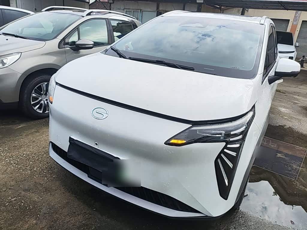 2023 Aion Y front exterior