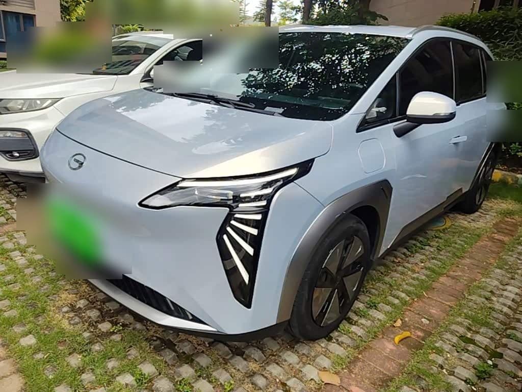 2023 Aion Y front exterior