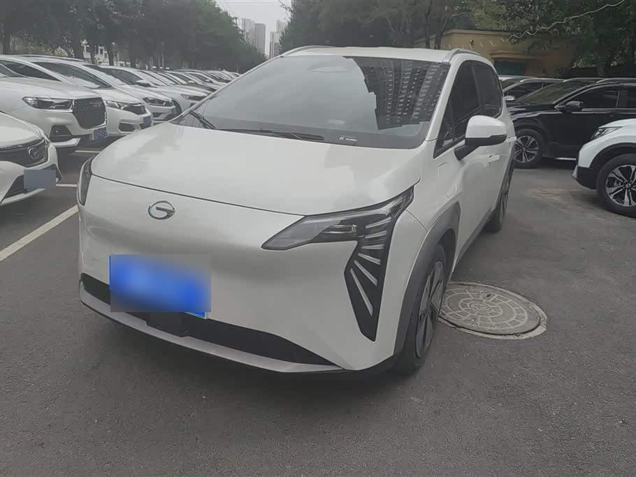 2023 Aion Y front exterior