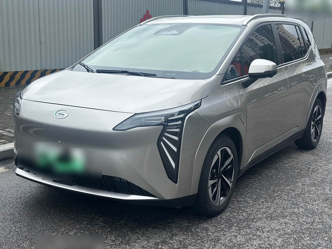 2023 Aion Y front exterior