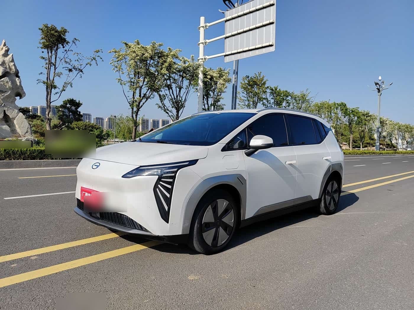2024 Aion Y