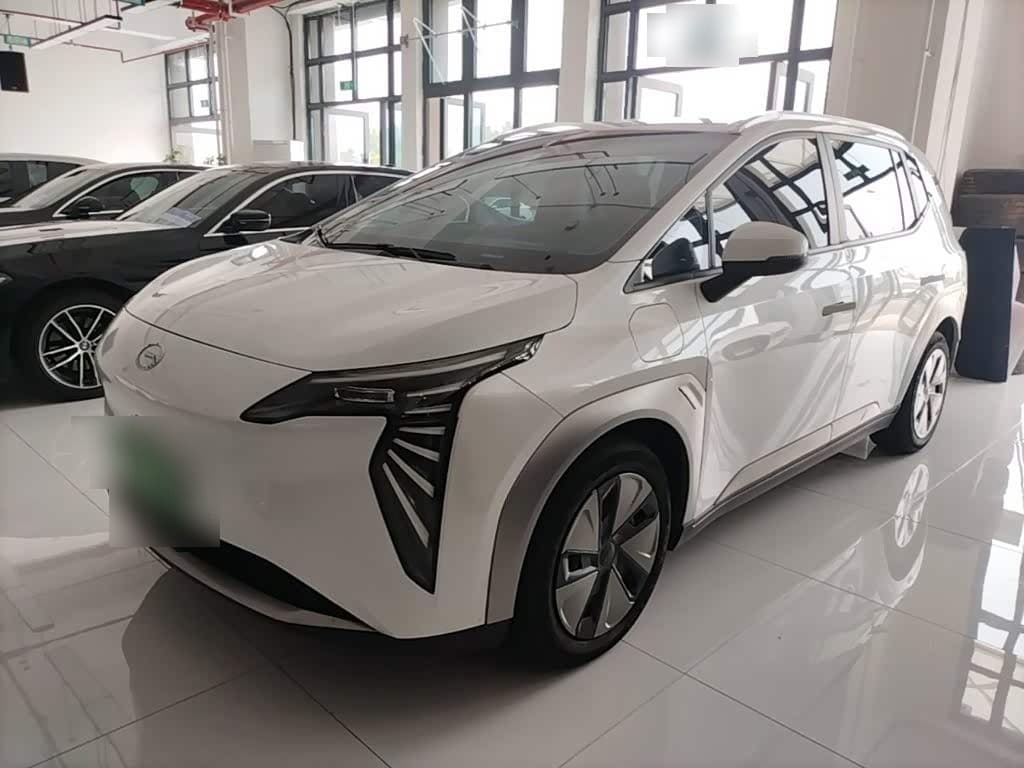 2023 Aion Y front exterior