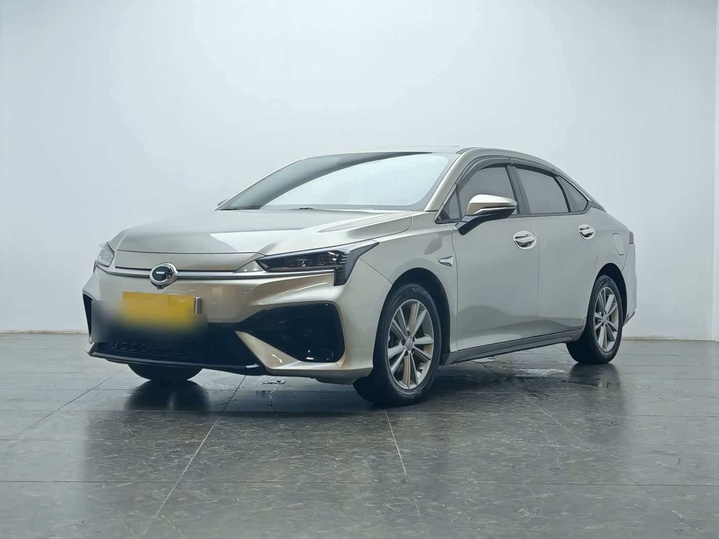 2023 Aion S