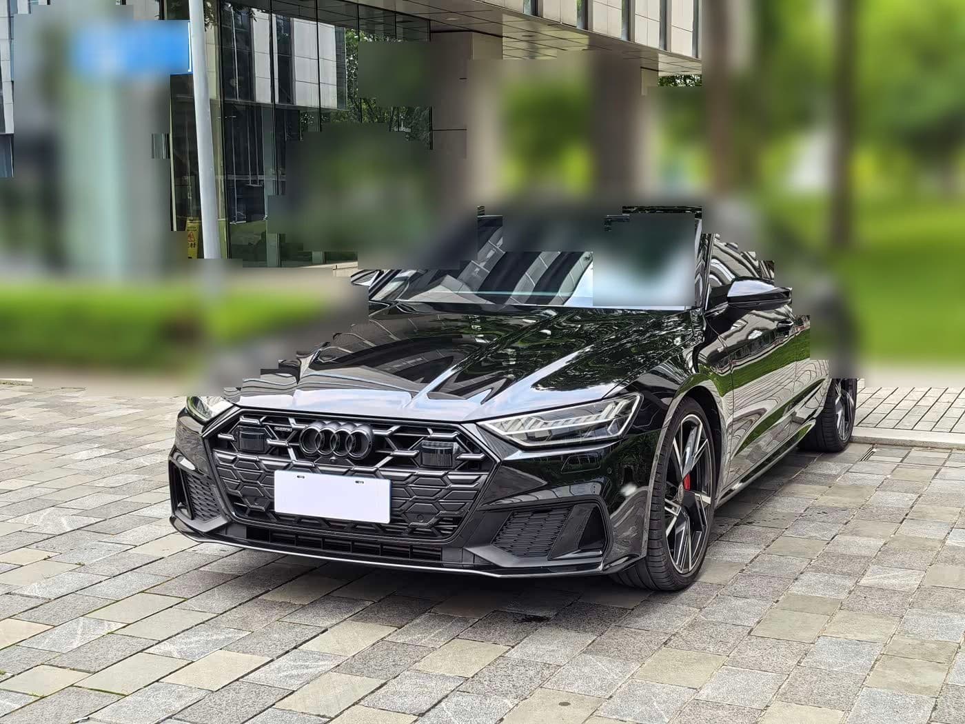 2023 Audi A7 front exterior