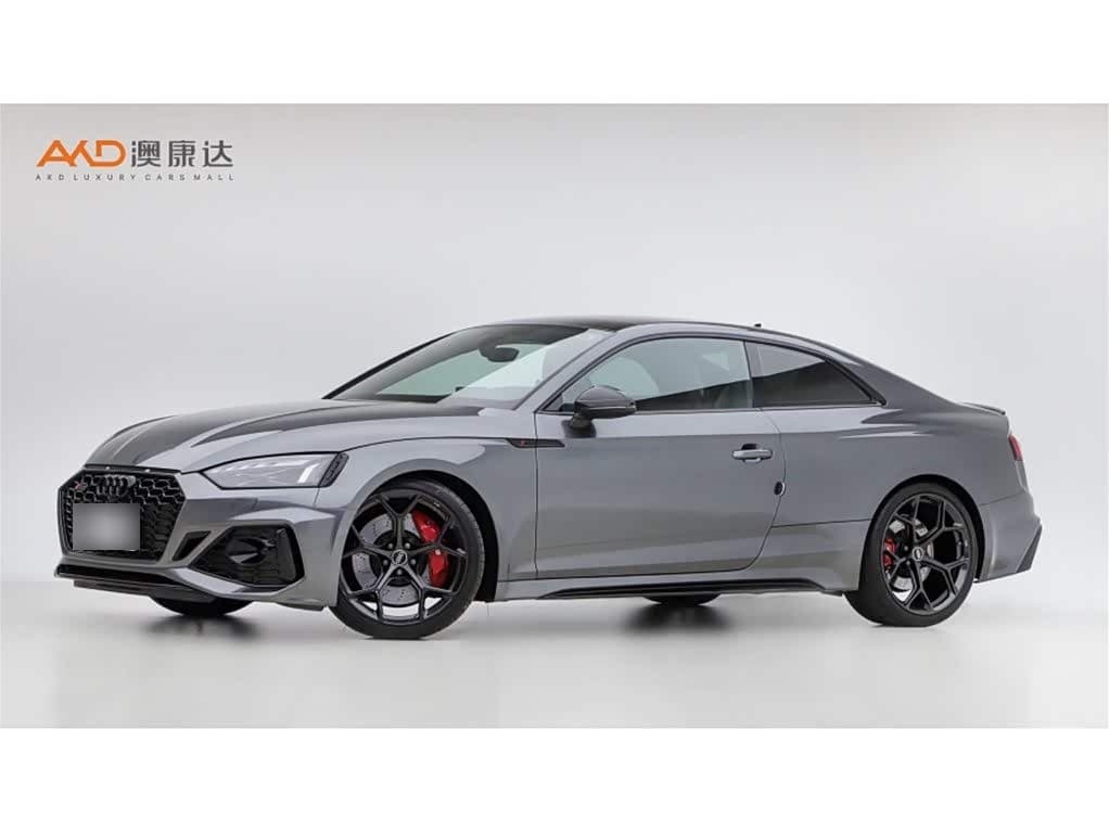 2023 Audi RS 5 front exterior